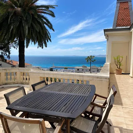 Apartment Palmeraie - Magnifique D'epoque Avec Vue 4 Personnes Avec Terrasse Le Port