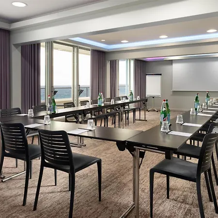 Radisson Blu Otel Nice