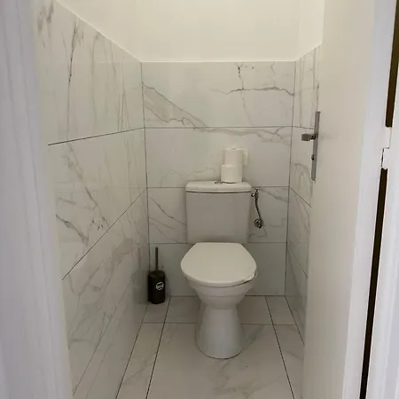 2 Bedroom Ocean View * Nice