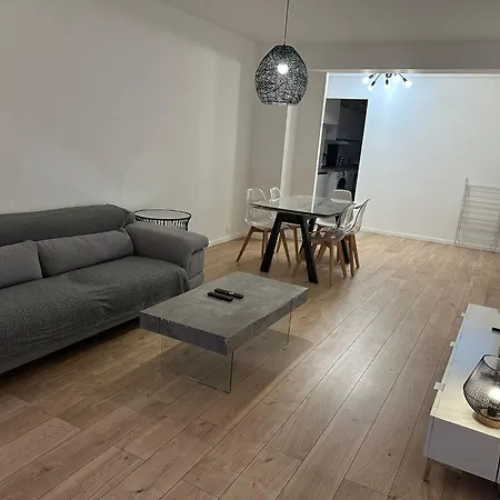 2 Bedroom Ocean View Lejlighed *