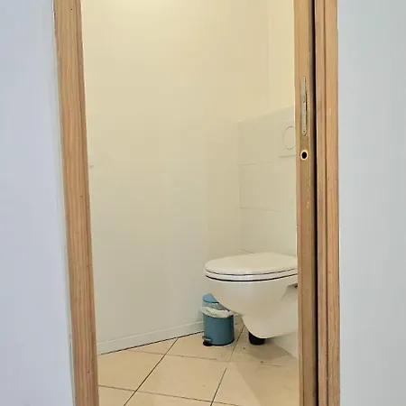 T2 With Contemporary Design And Air Conditioning Apartment Nice