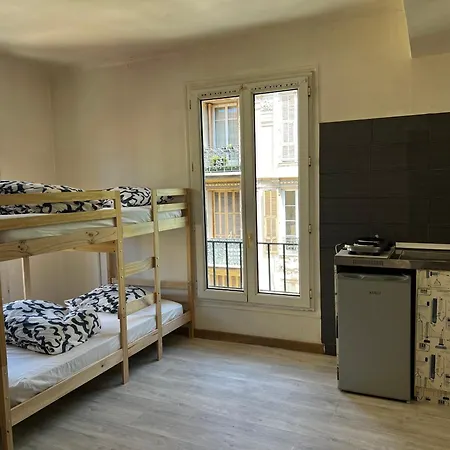 Hostal Alpazur