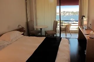 Le Versailles Hotel Villefranche-sur-Mer