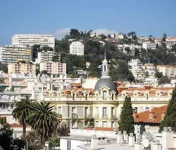 Club N1 Cote Dazur Otel