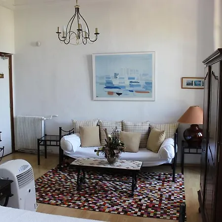 Hotel La Malouine Niza