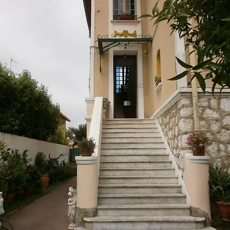 Mon Reve Bed & Breakfast