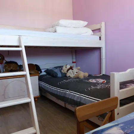 Garibaldi Apartment
