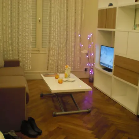 Appartement Studio Carré D'or, à 50 M De La Et Du Négresco Nice