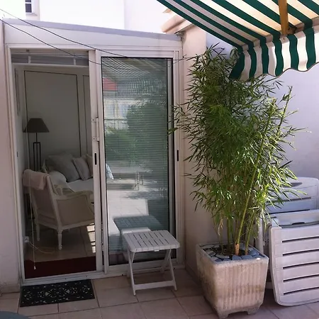 Studio Terrasse Victor Hugo * Nice