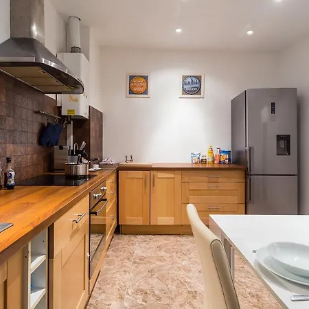 Apartment Senat