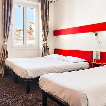 Hostel Ozz