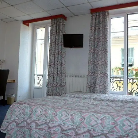 Hostel Ozz Νίκαια