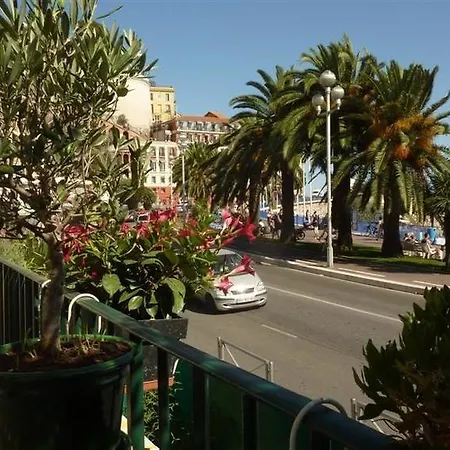 6 Bedrooms Seaview House, Old Town Apartment Nizza