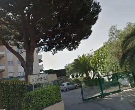 Le Capitole Apartment