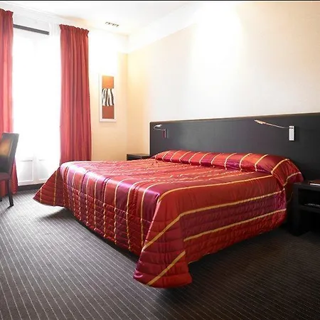 Gounod Fully Renovated 4* Nice