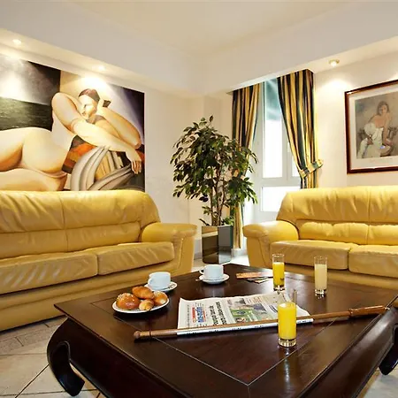 Univers 4* Nice