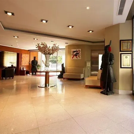 Goldstar & 4* Nizza