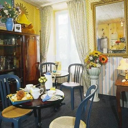 Hostel Meyerbeer