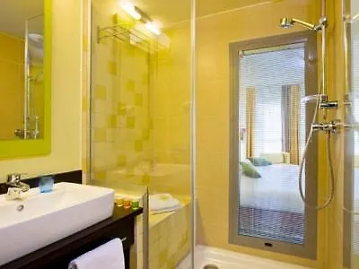 Hotel Ibis Styles Centre Port Nice