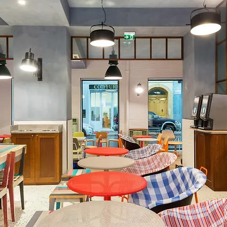 Hostel Ozz By Happyculture *