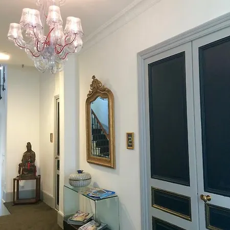 Rose Hotel 3*