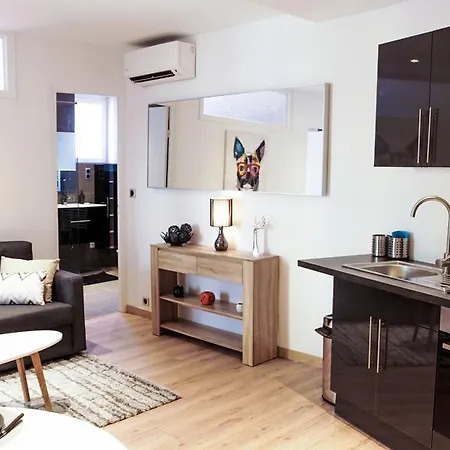 Apartment Centre - Massena - 2 Nice