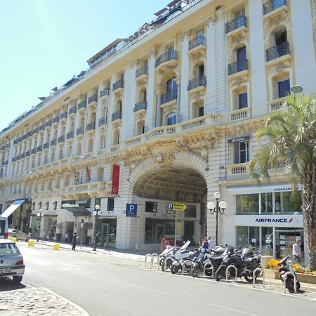 6 Rue Massenet * Nice