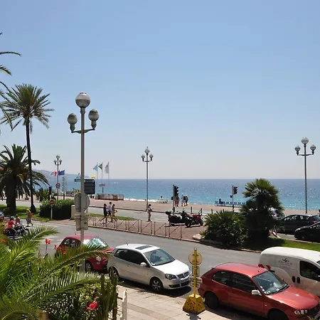 Apartment 53 Promenade Des