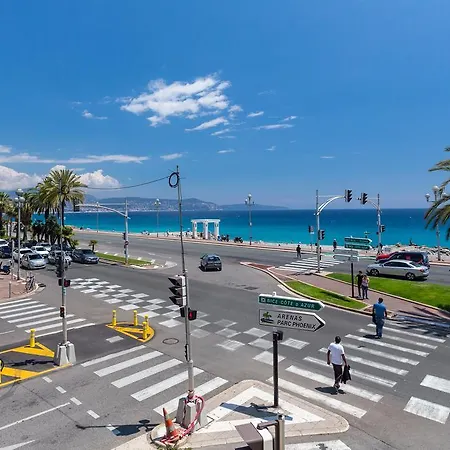 Apartment Beautiful By The Sea Front