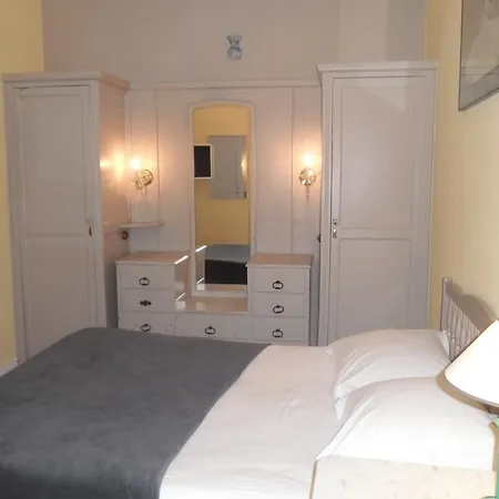 Hotel Eden 2*