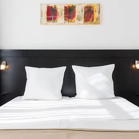 Hotel The Jay By Happyculture 4*