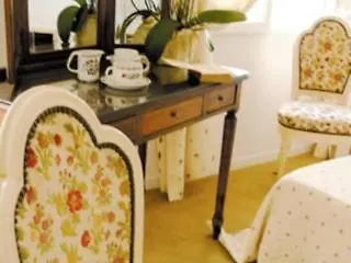 Armenonville Hotel