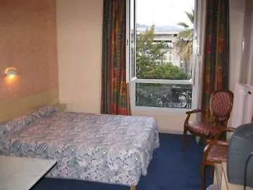 Antares Hostel *