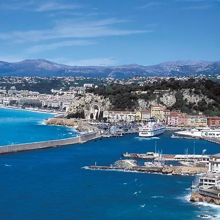 Riviera 4*