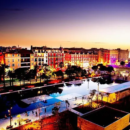 Aston La Scala Hotel 4*