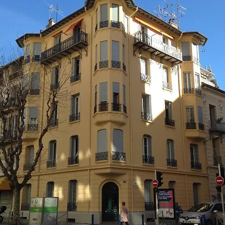 Grosso Mossa Apartment *