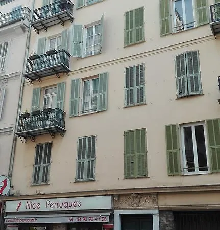 Carre D'or Meyerbeer Close To Beach Apartment