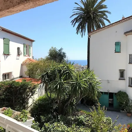 Rond-point Apartment