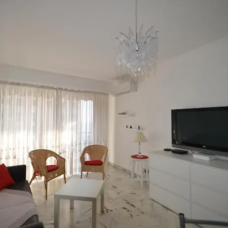 Le Nadia Apartment Nice