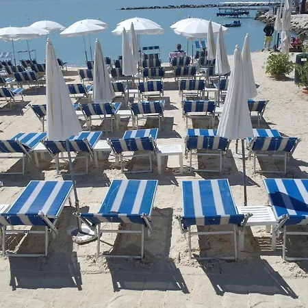 Lägenhet Soraya , Quiet Location With Big Garden Near And Old Town Of Nice