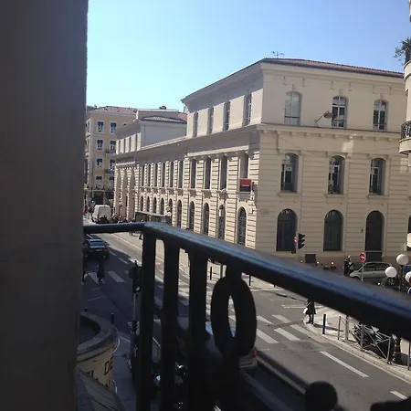 Отель De Verdun Ницца