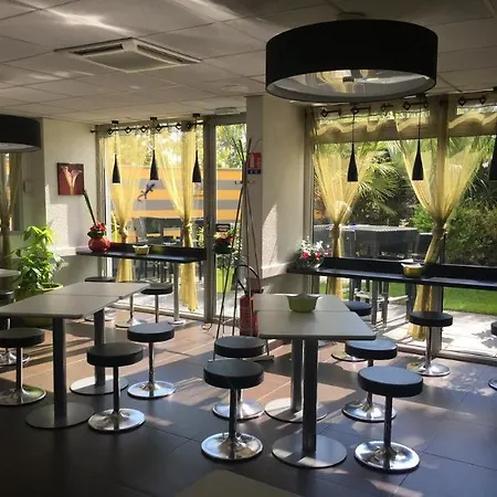 Ibis Budget Palais Nikaia 2* Niza