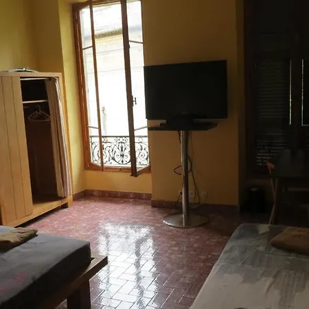 Villa Aramis Guesthouse 3*
