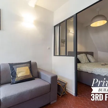 Private Building, 4 Apts, Unique At - Old Town * Nice