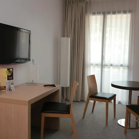 Esatitude Hotel Nice