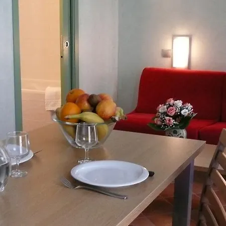 Odalys Le Palais Rossini 아파트호텔 2*