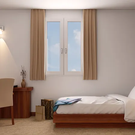 Otel & Monsigny 3*
