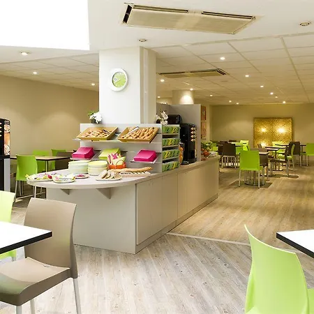Ibis Styles Centre Port Hotel Nice