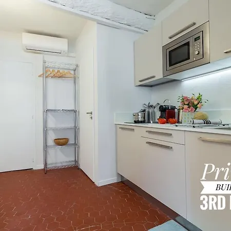 Private Building, 4 Apts, Unique At - Old Town Nice