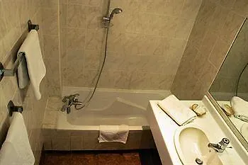Carlton Nice, Fully Renovated